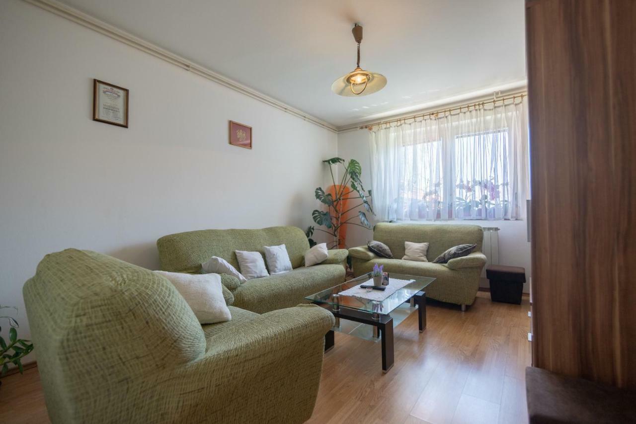 House Marijana Villa Smoljanac Exterior photo