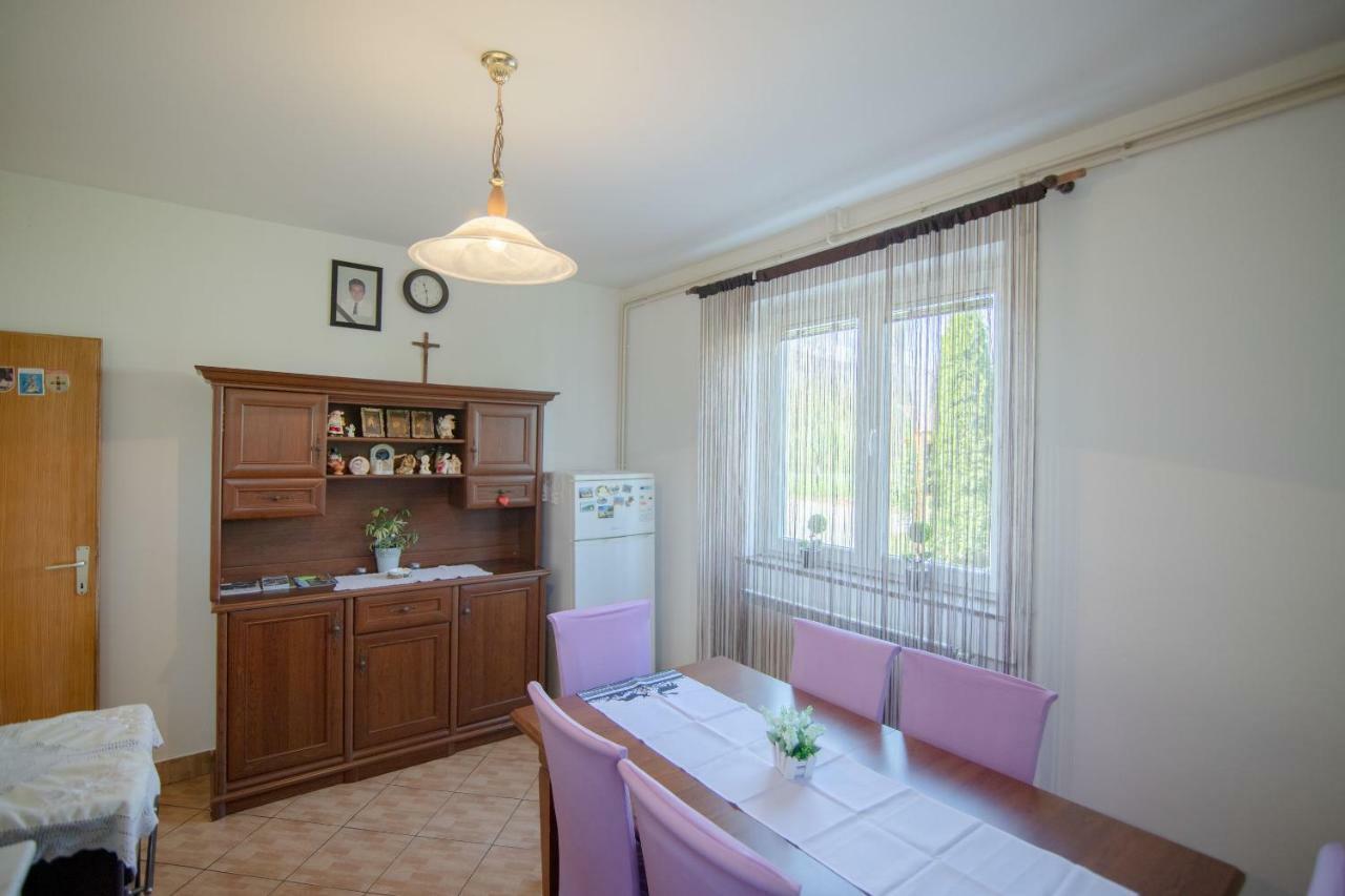 House Marijana Villa Smoljanac Exterior photo